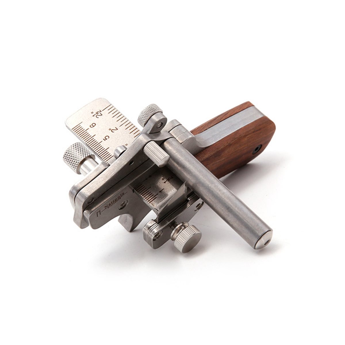 คีมหนีบหนังแบบแบน 618 Mega Sal - Leatherwork Press บทวิจารณ์และราคา