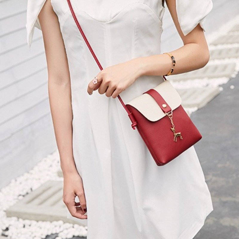 กระเป๋าสะพายข้างผู้หญิงรุ่นใหม - Leatherwork Workshop บทวิจารณ์และราคา