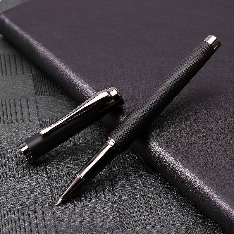 ปากกาเจลโลหะระดับไฮเอนด์ เขียน - Pentel Pen Energel บทวิจารณ์และราคา