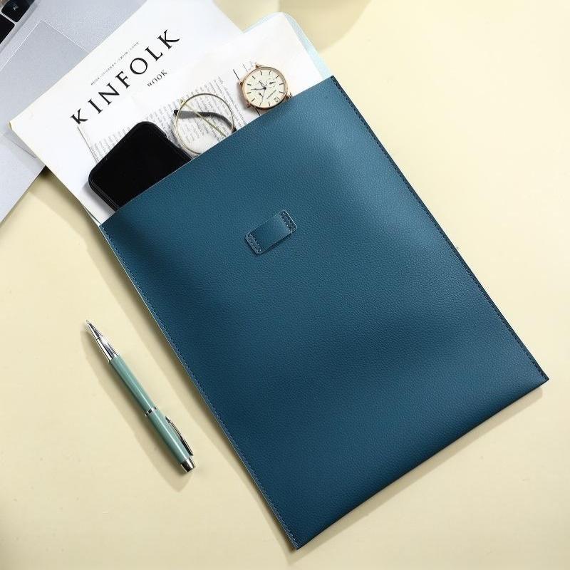 กระเป๋าเอกสารหนังแนวตั้ง A4 พร - Leather Work Folder บทวิจารณ์และราคา