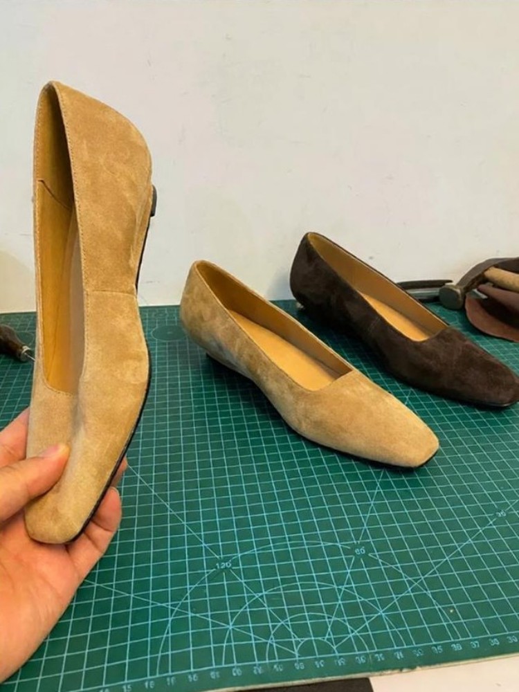 รองเท้าส้นเตารีดหัวเหลี่ยมหนัง - Leather Work Women Shoes บทวิจารณ์และราคา